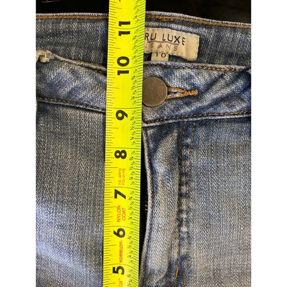 Tru Luxe Jeans Women's Size 10 Embroidered Mid Rise Ankle Faded Boho - Picture 9 of 12